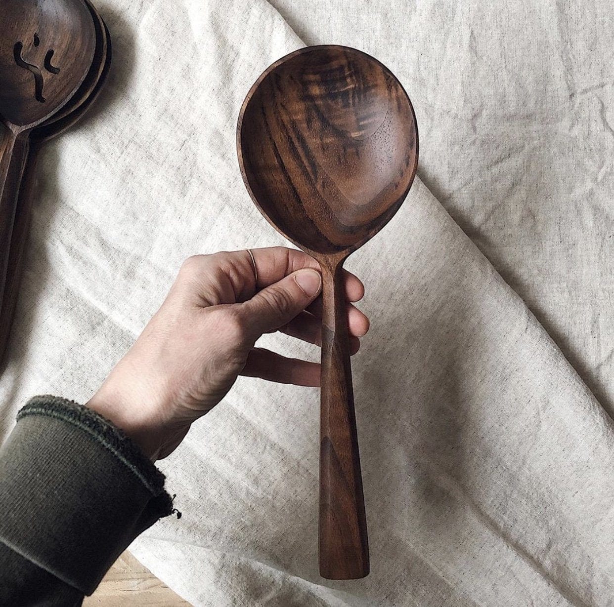 cooking spoon with a matte finish after using walrus oil wood wax